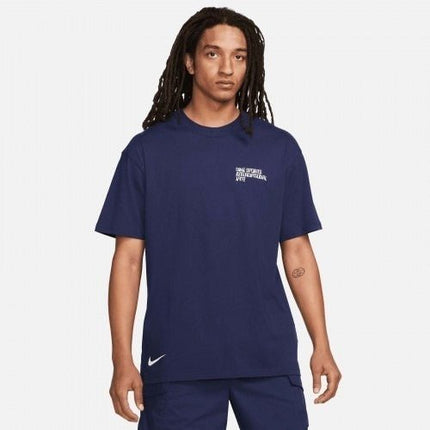 POLERA NIKE NSW TEE CIRCA GRAPHIC - BONZER