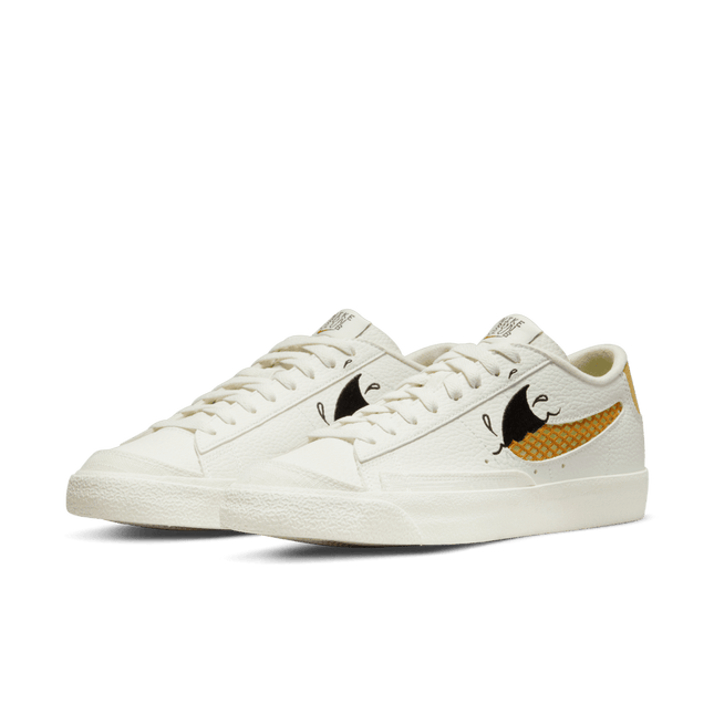 ZAPATILLA NIKE BLAZER LOW 77 SE NN - BONZER