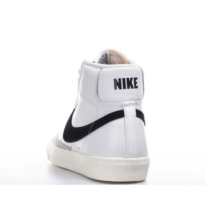 ZAPATILLA NIKE BLAZER MID '77 VNTG - Nike